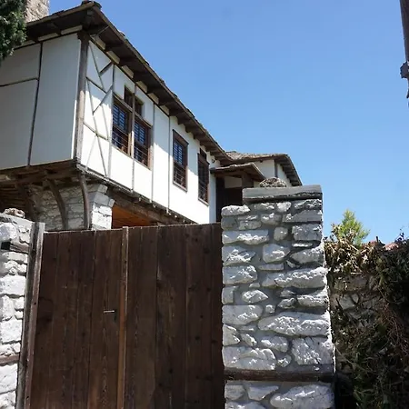 別荘 Traditional Stone House In A Great Garden