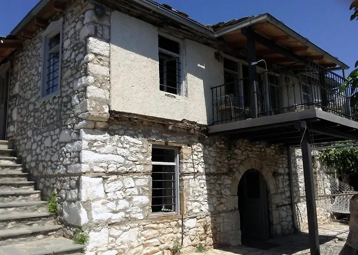 Traditional Stone House In A Great Garden Tatil Evi