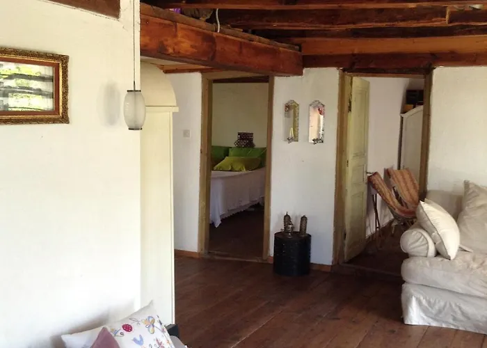 Traditional Stone House In A Great Garden Tatil Evi *